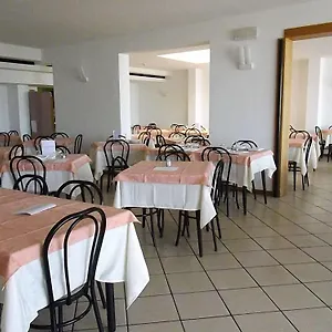 *** Hotel Vienna Italia